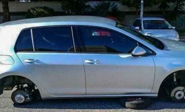 Nuovo furto di pneumatici in città