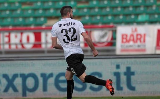 Beretta regala il pareggio alla Pro Vercelli
