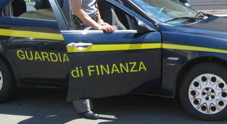 Fatture false per 30 milioni: due arresti