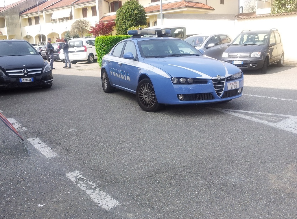 Morte sospetta in una villetta di via Manzone