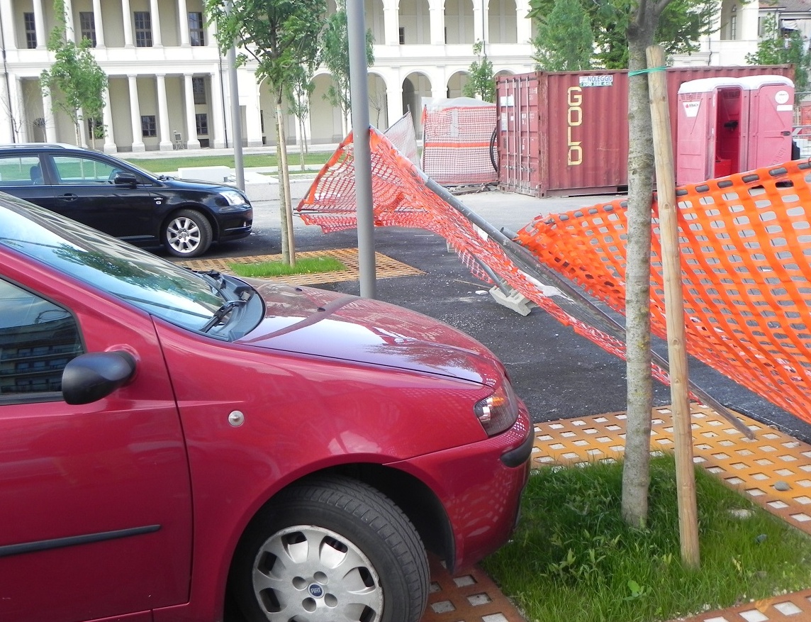 Vento forte: cantiere Pisu in crisi
