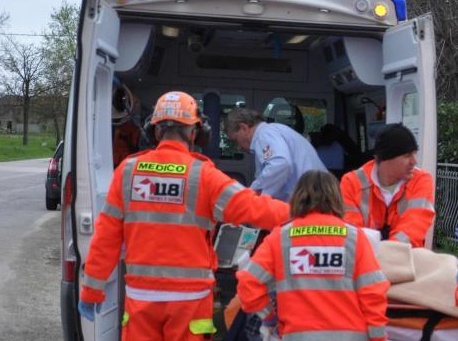 Vercellese 47enne coinvolto in un frontale