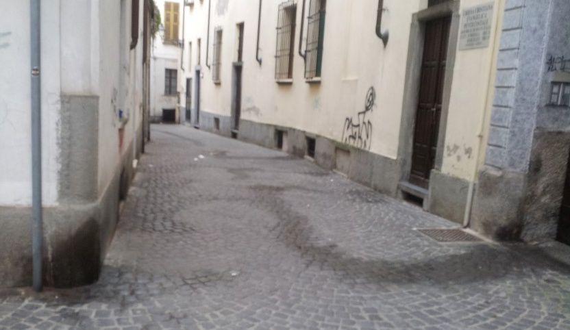Via Morosone Vespasiano a cielo aperto