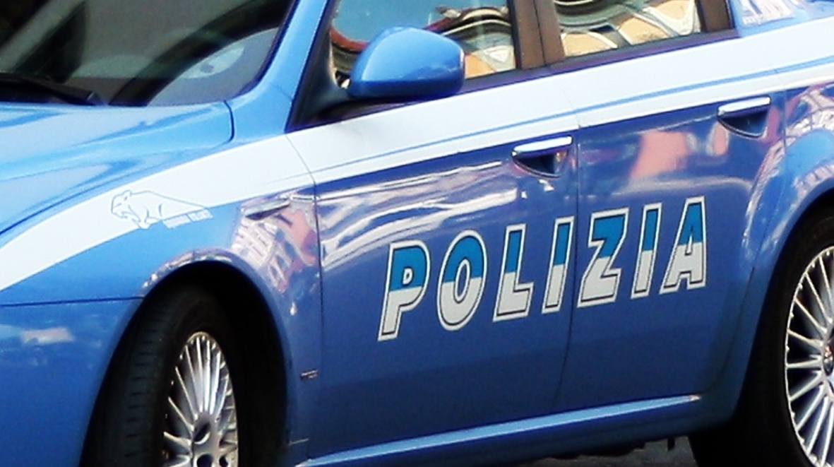 Alcolici fuori orario a un cliente non tesserato: nei guai un circolo privato