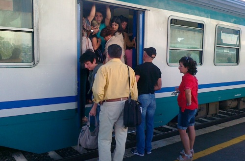 Ferrovie Piemonte: oltre allo sciopero anche un incendio