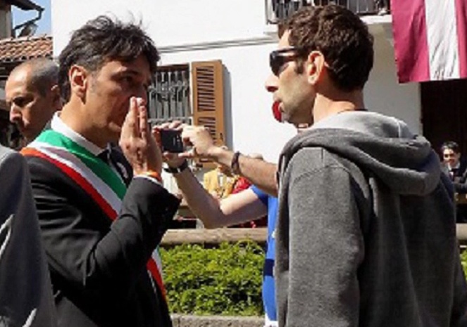 Gli hacker sbeffeggiano leader vegano e animalista