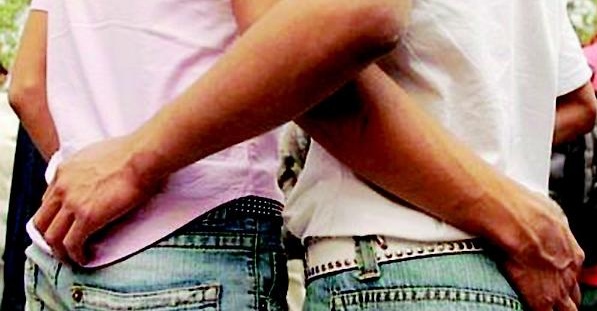 Un intero condominio perseguitava inquilini gay. Accusati di stalking