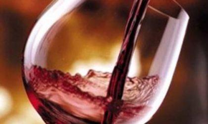 "Vinopoli": tre giorni di specialità, buon vino e spettacoli