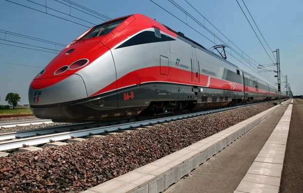 Treno bloccato disagi per 400 persone