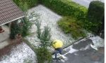 Meteo folle: grandine come neve