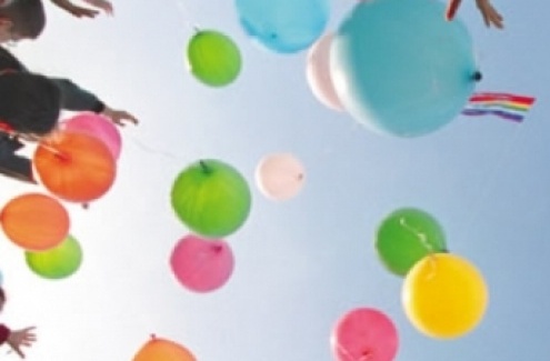 Palloncini in cielo per Gianluca Buonanno