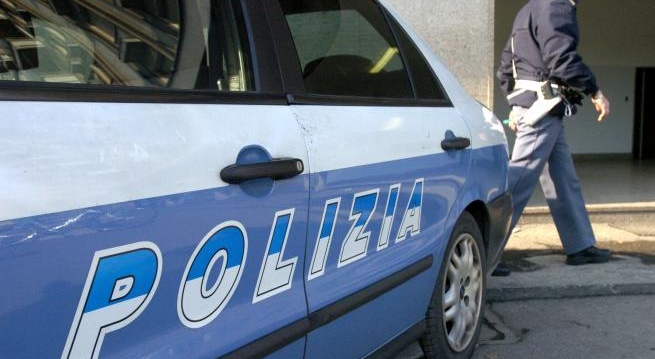 Tormentava un’anziana per estorcerle 50.000 euro