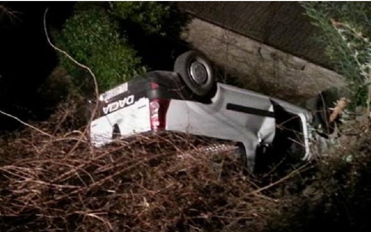 Ventenne ubriaco finisce con l’auto nella scarpata
