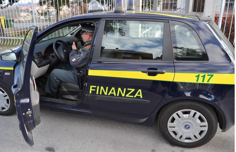 Alessandria: amministratori di condominio furbetti