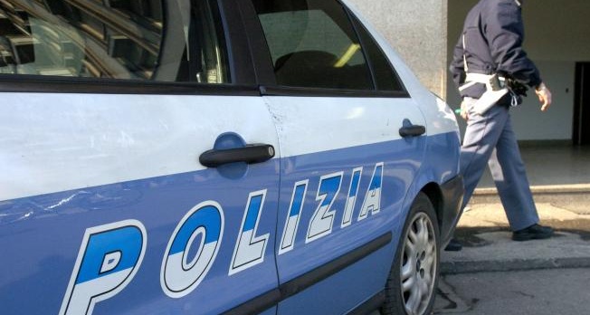 Due “latinos” tentano rapina e picchiano barista
