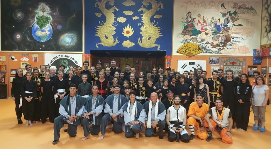 Esami di grado allAccademia Shen Qi Kwoon Tai