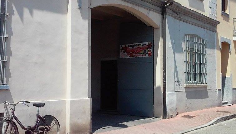 VIA SCALISE: esposto contro il locale sudamericano