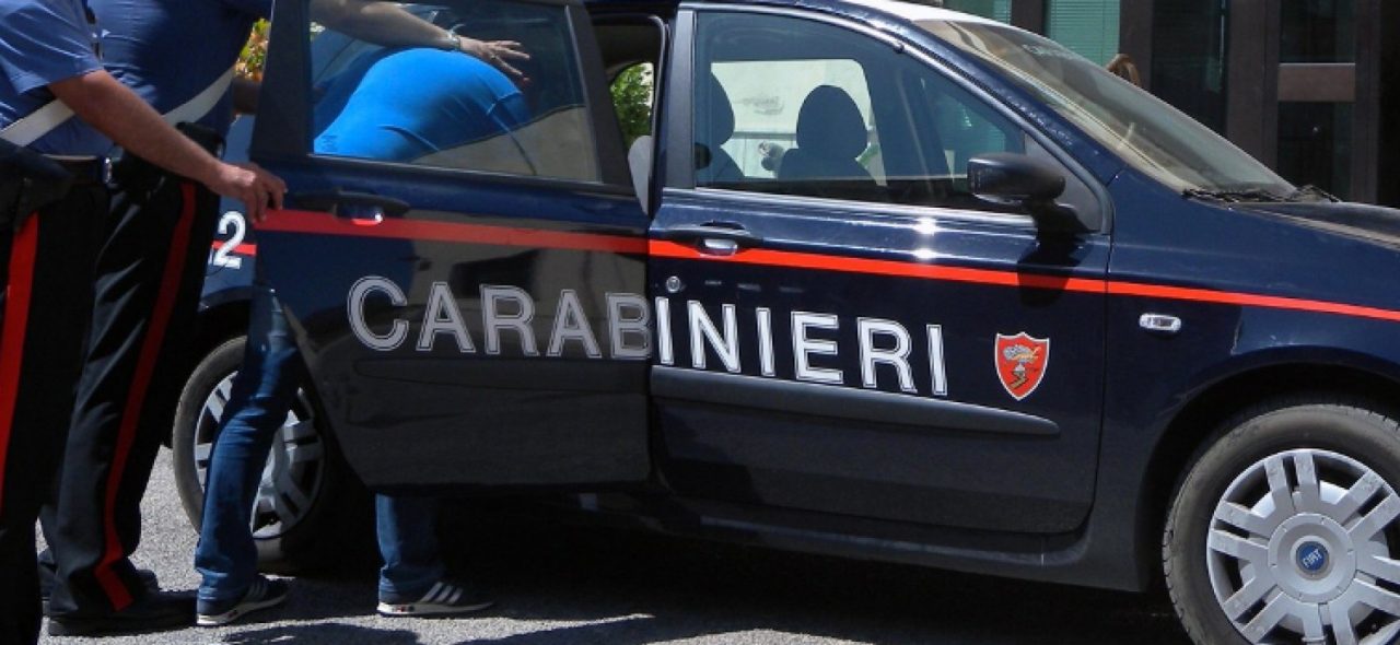 CARESANA: evade dai domiciliari. Arrestata dai carabinieri