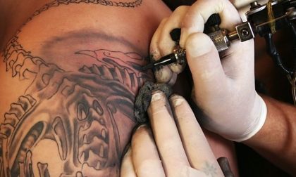 CRONACA: tatuatore di Fontanetto Po assolto. Aveva fumato marijuana ma incolpò un'amica