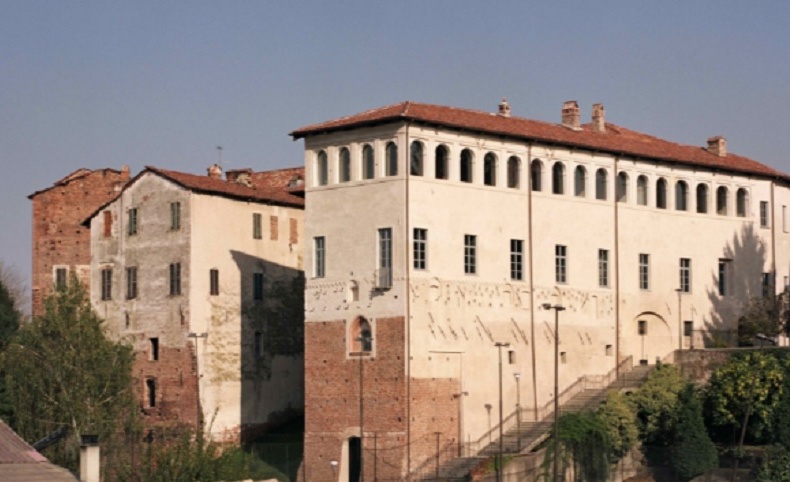 Divieto di avvicinamento al sindaco per un consigliere comunale di Buronzo