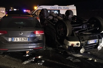 Incidente sull’autostrada: traffico in direzione Torino deviato