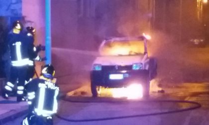 PIROMANI & VANDALI: Una mozione di VercelliAmica