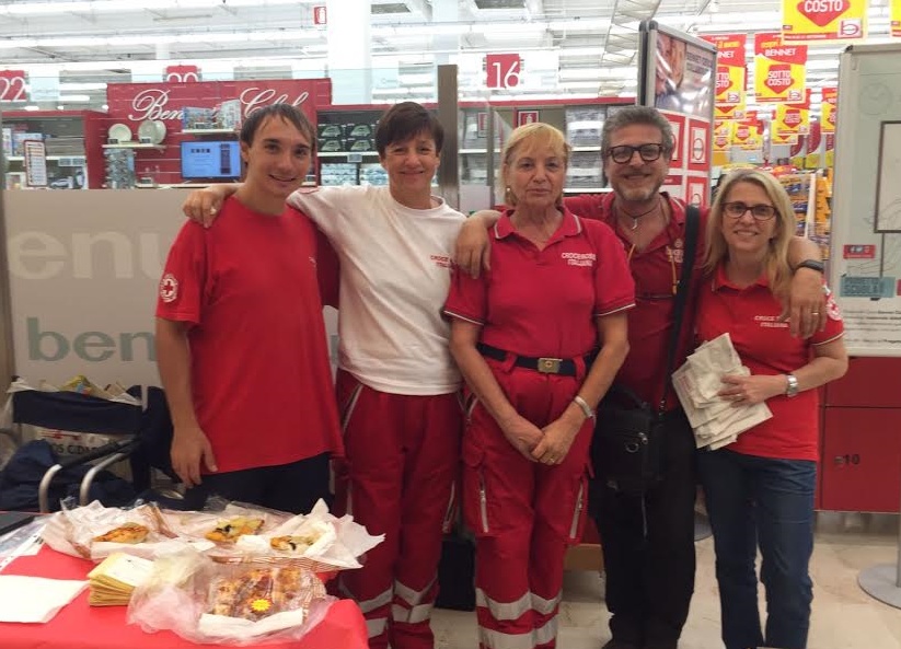 RACCOLTA CRI: 7 quintali di cibo donati dai vercellesi