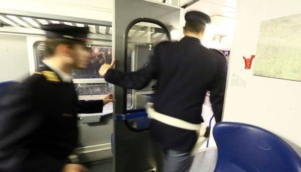CRONACA: giovani vercellesi furono derubati in treno. Il processo a Novara