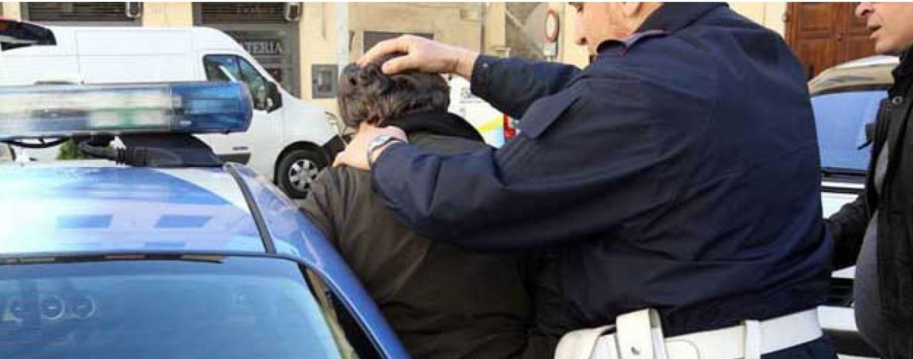 CRONACA: guidava sotto l’effetto di droghe. Donna vercellese arrestata