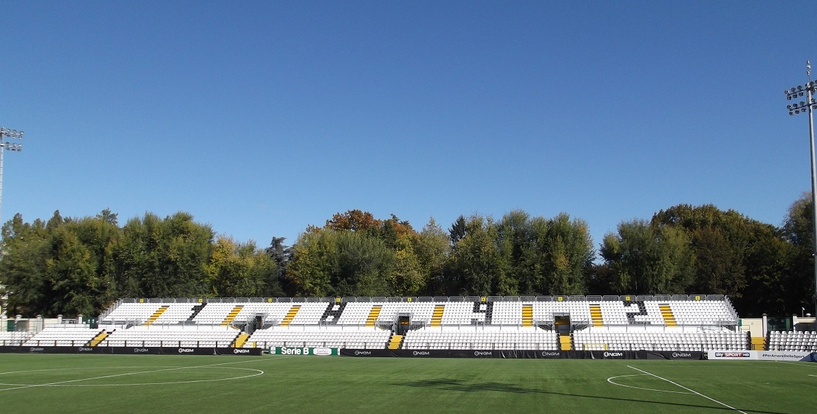 PRO VERCELLI: al via da domani la prevendita in vista del derby
