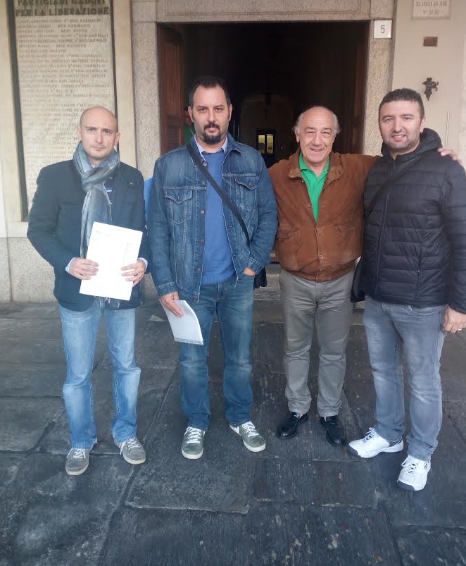 SERVIZI SCOLASTICI: 500 firme contro il Comune