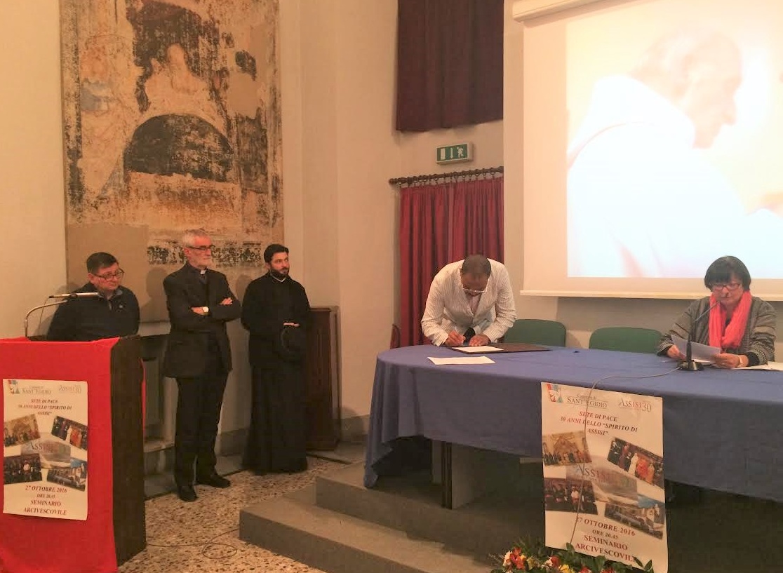 SOCIETA’: Firmato un patto di pace fra le religioni