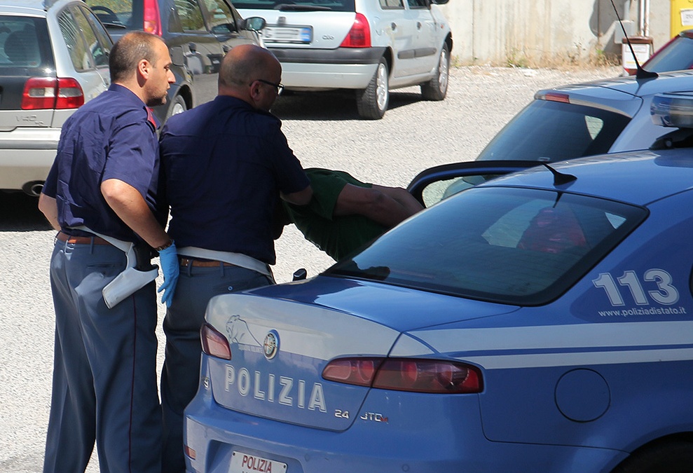 Sarebbe un agente penitenziario l’orco 53enne