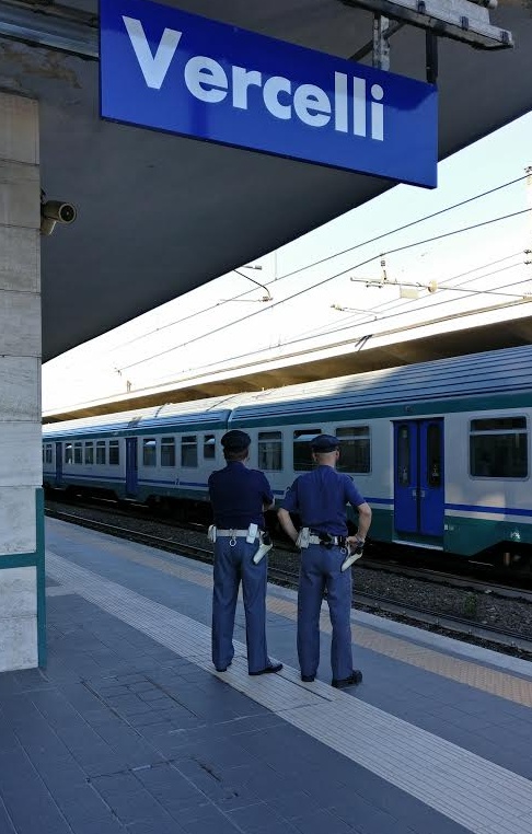 VERCELLI: Denunciato 35 enne per possesso di droga