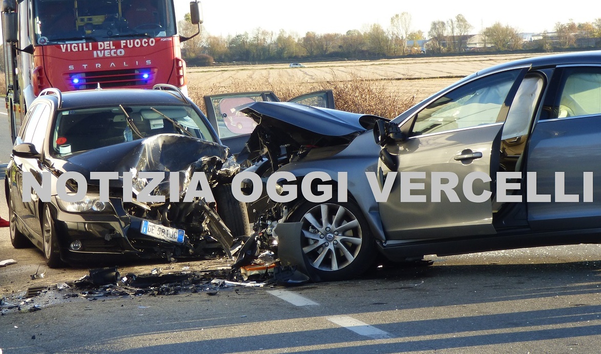 CRONACA: tremendo frontale sulla Tangenziale Ovest