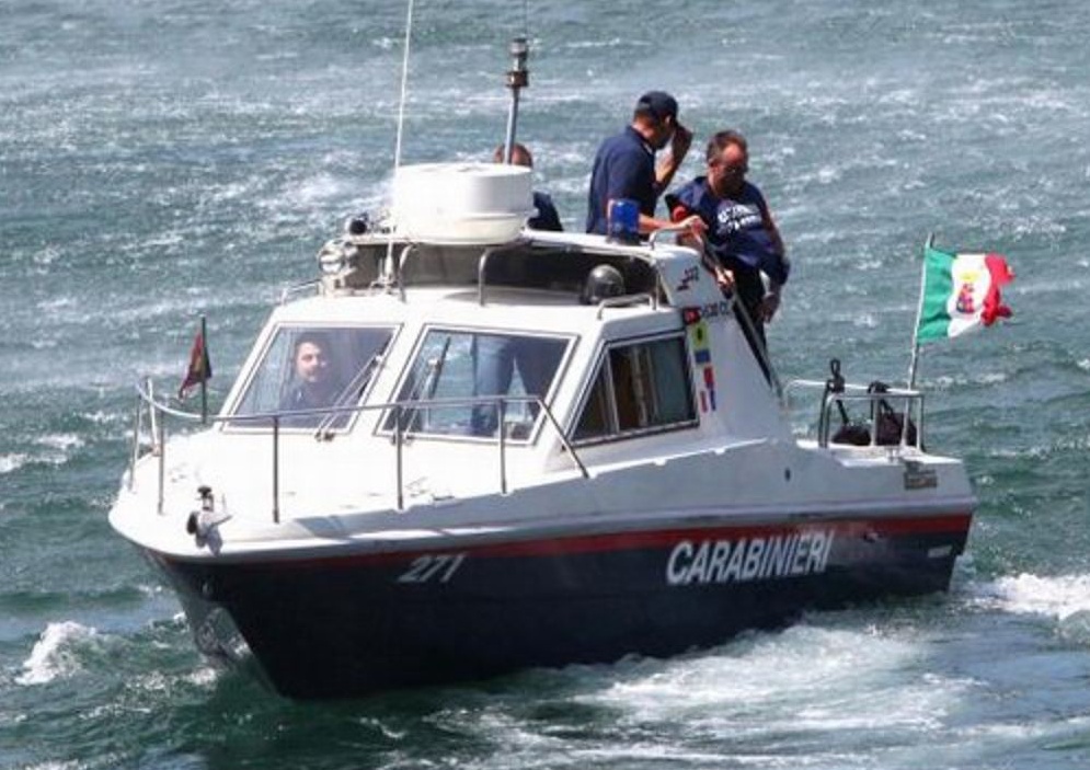CRONACA: ladro fermato mentre tenta furto sulla barca di un vercellese