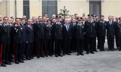 Il generale Amato in visita ai Carabinieri di Vercelli