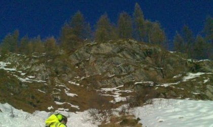 Tragico incidente in montagna: morto un cacciatore