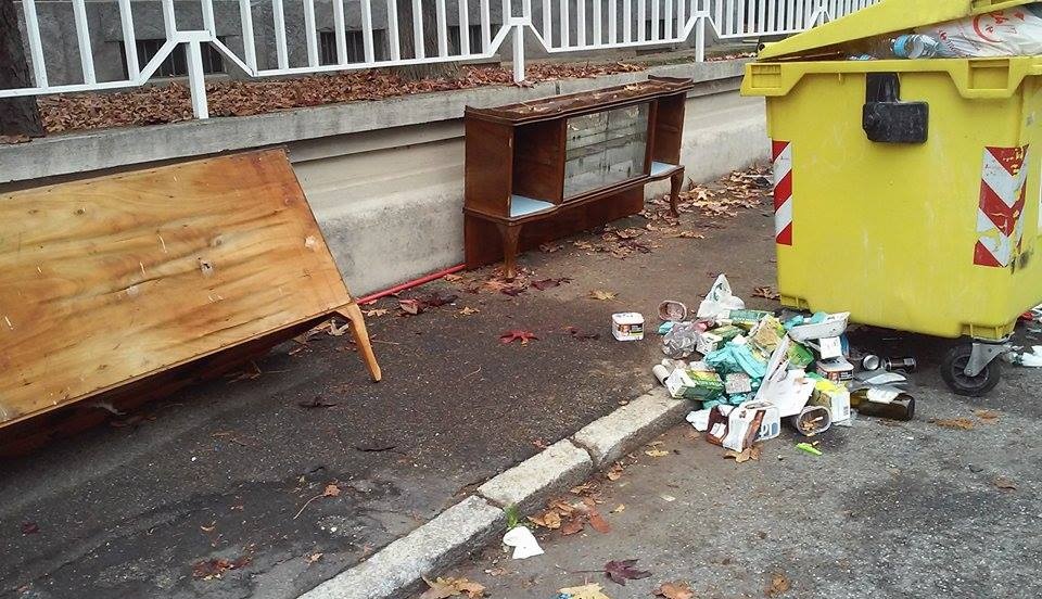 VERCELLI: la discarica di … via Machiavelli!