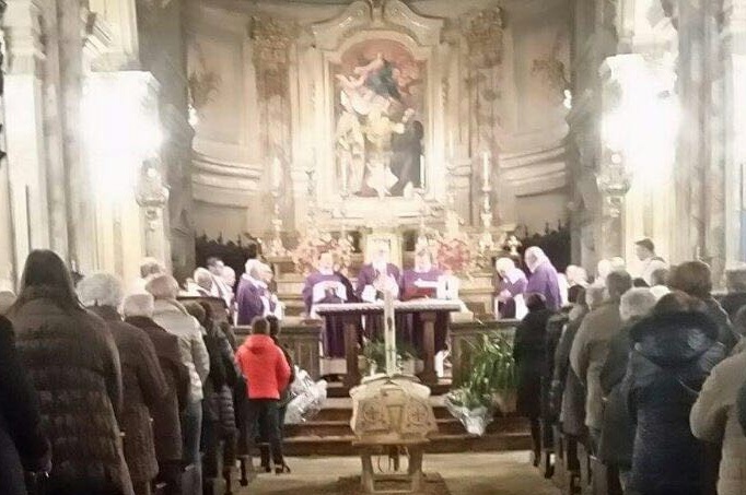 DON GUIDO MAZZA: una folla ai funerali