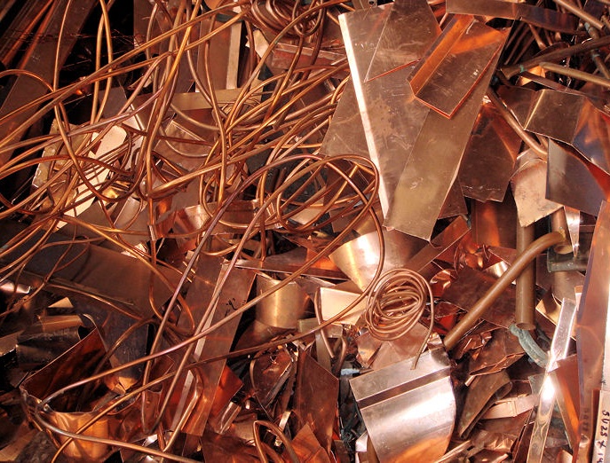 Furto di rame per 30mila euro: fuori uso un impianto fotovoltaico