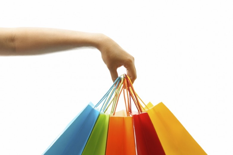 Saldi: la corsa agli acquisti parte il 5 gennaio