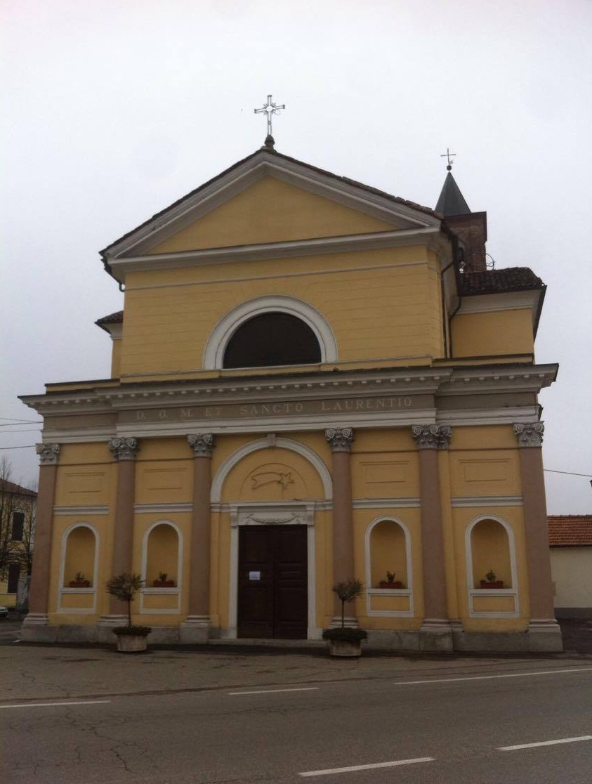 CRONACA: incendio nella chiesa. Distrutta la cappella della Madonna di Lourdes