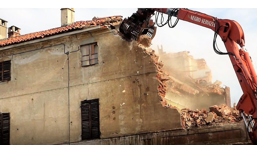 Rudere De Rege: Nuove gallery dell’abbattimento