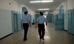 Le divise della Polizia Penitenziaria "cadono a pezzi"