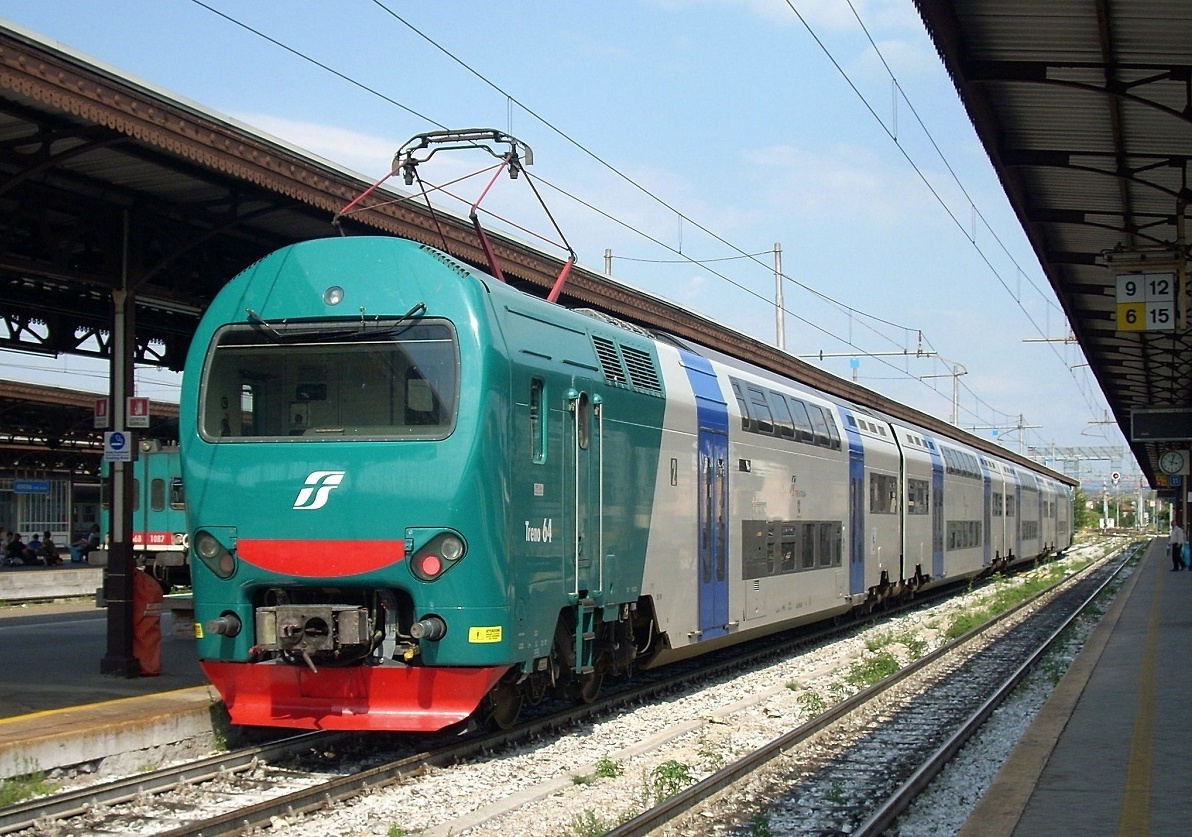 Il passaggio a livello non si chiude: fermo il treno per Santhià-Biella