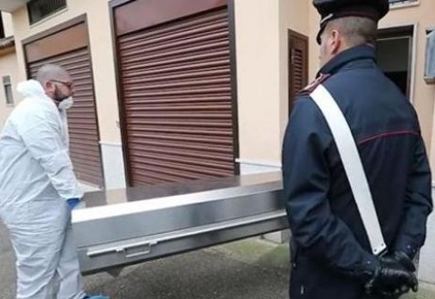 TRAGEDIA A BIELLA: Due coniugi si suicidano impiccandosi