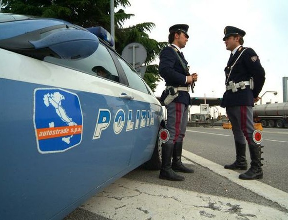 Incidente in autostrada tra Santhià e Carisio