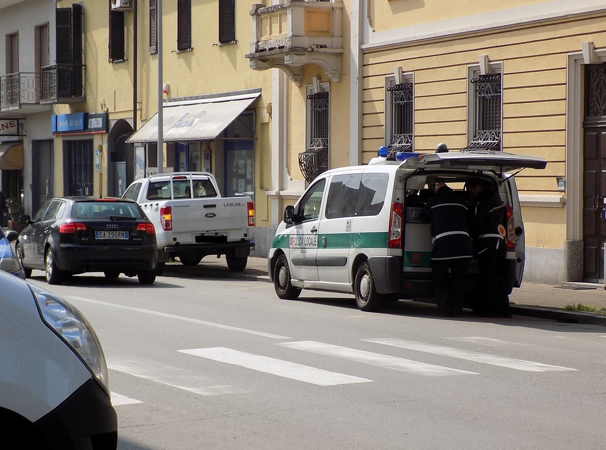 VERCELLI: investita sulle strisce in via Paggi