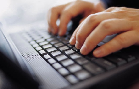WEB CURIOSO: il sito che obbliga a leggere gli articoli prima di commentare